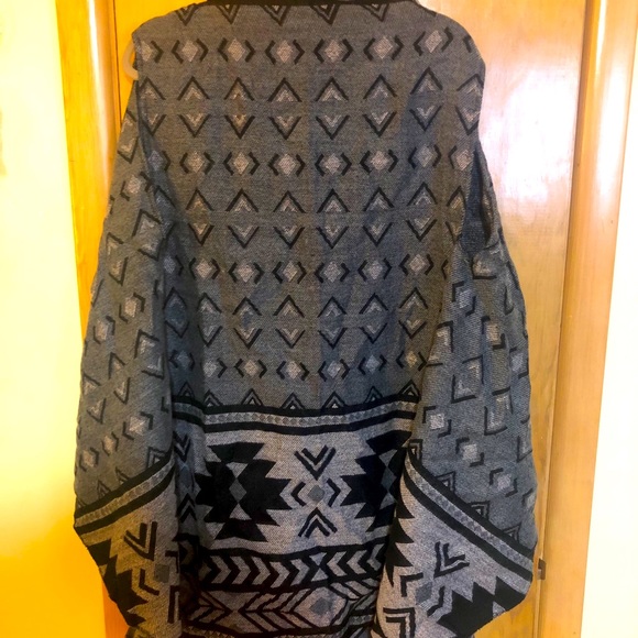 Demdaco city wrap - Picture 3 of 5